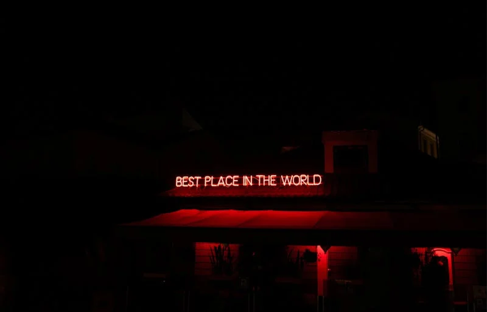 MEON NEON