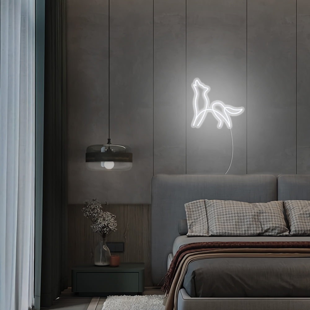 Mini Wolf LED Neon Sign in Cool White