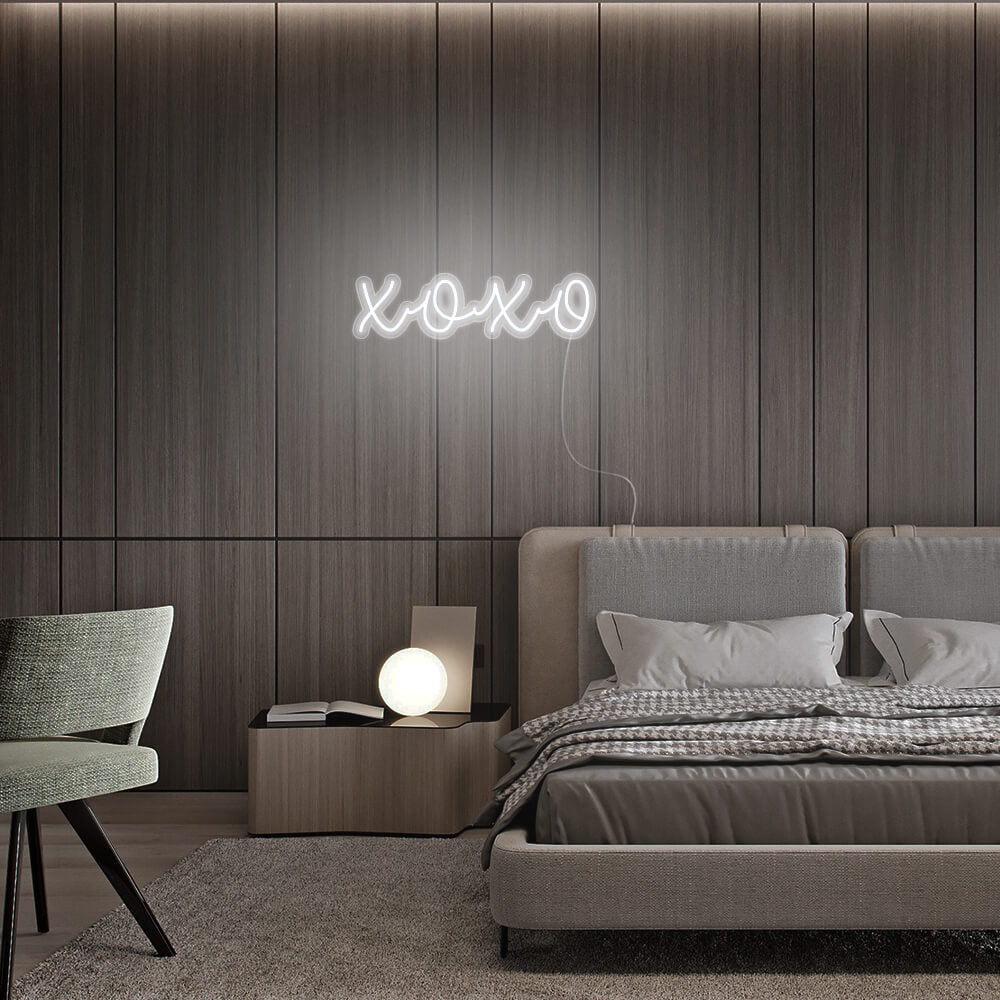 Mini XOXO LED Neon Sign in Cool White