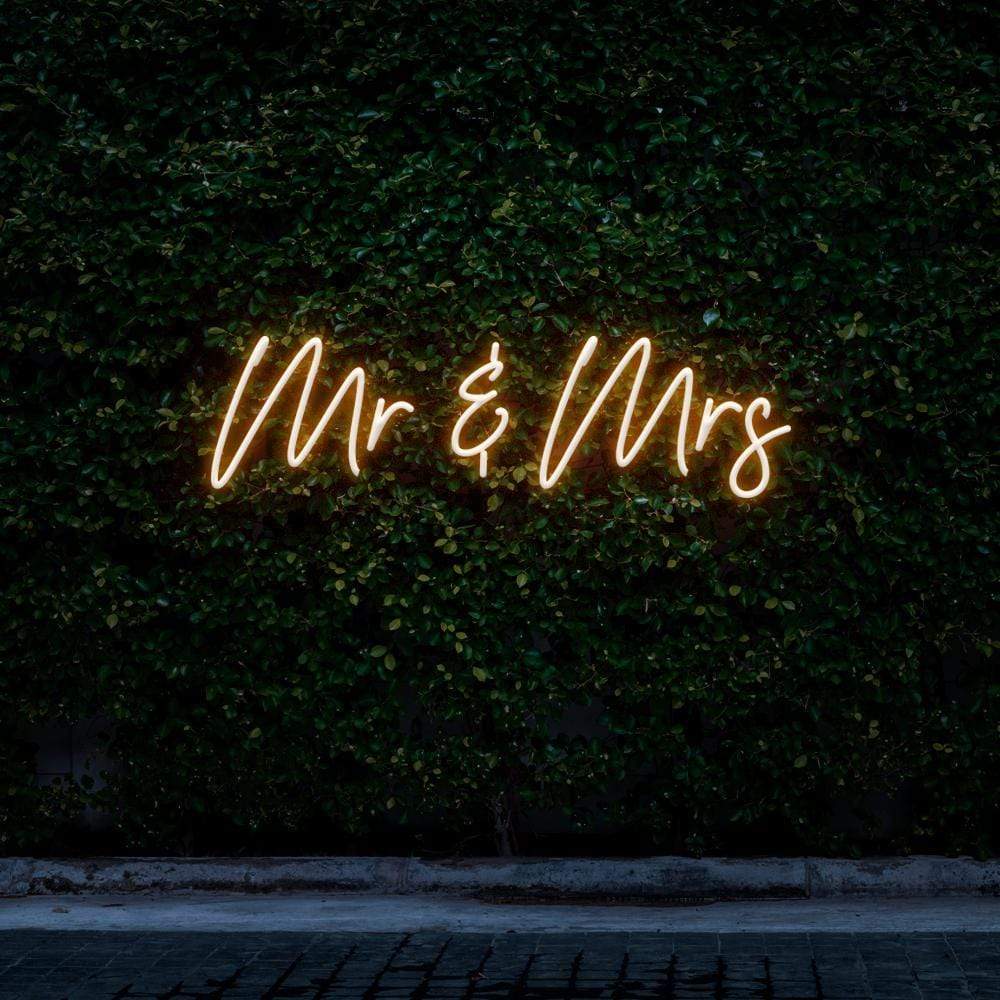 "Mr & Mrs" Neon Sign image 3